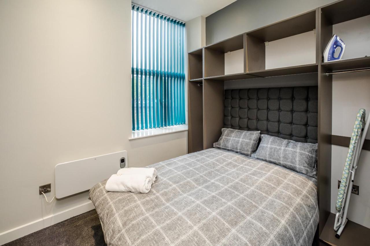 Stay Suites Huddersfield Bagian luar foto